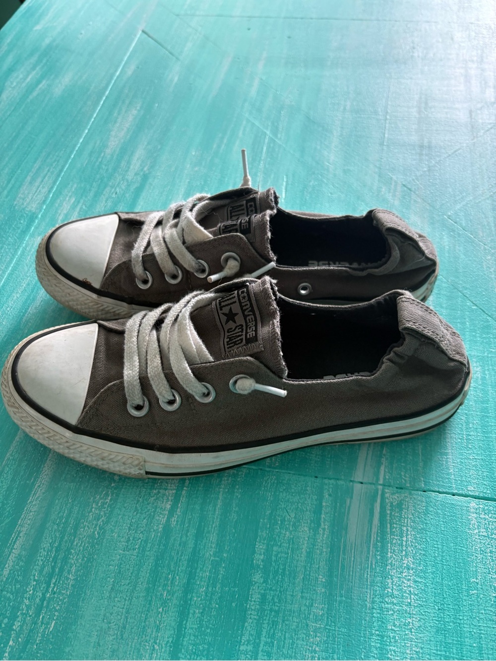 Converse Grey shoreline